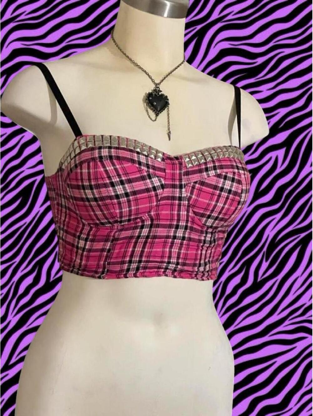 Say What?! Y2K pink, black & white plaid studded crop top!